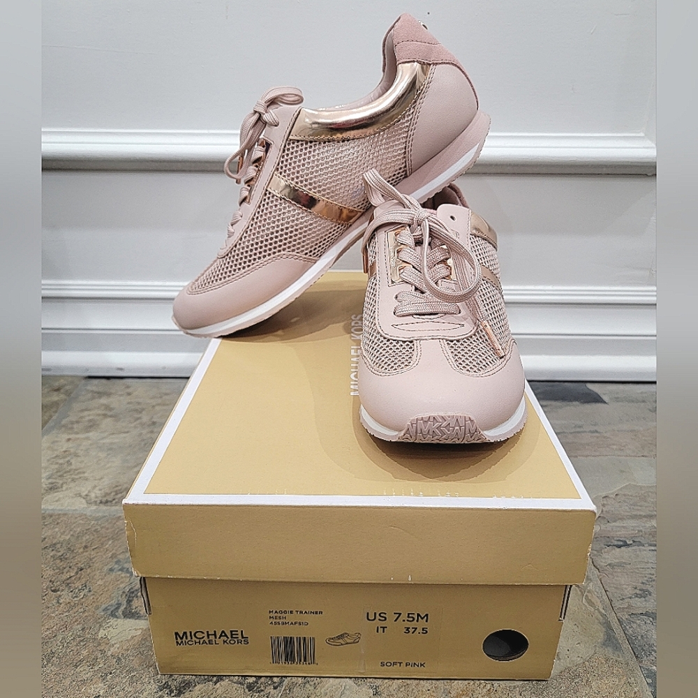 NEW! MICHAEL Michael Kors Maggie Trainer Fashion Sneakers Pink Blush Gold